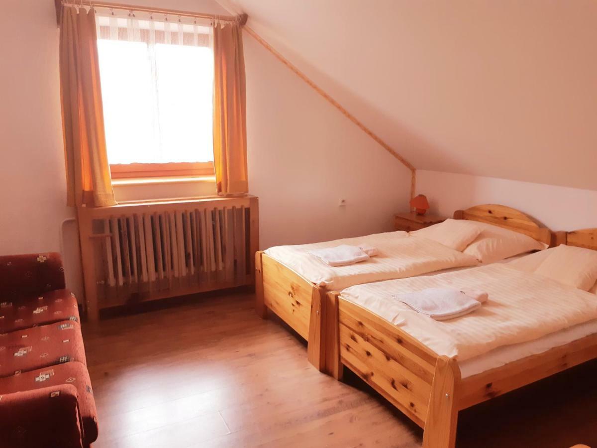 Penzion Una Liptovský Ján Exterior foto